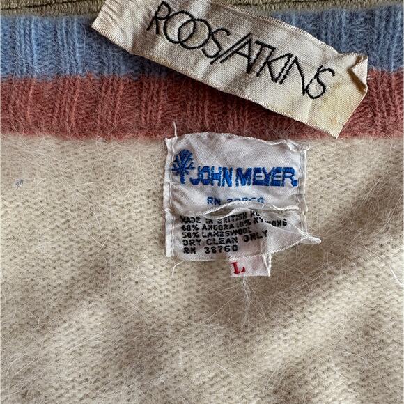 Vintage Lambswool and Angora Open Front Cardi with Flaws size S(?) Please Read! - Picture 3 of 8